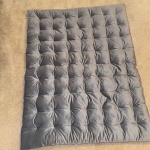 Luxurious Gray Tufted Headboard